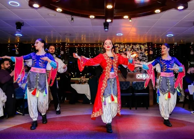 Bosphorus Evening Cruise: Dinner, Live Shows & Private Table - Image 4