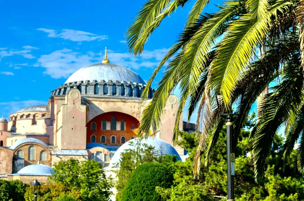 Wycieczka z przewodnikiem po Hagia Sophia z wejściem bez kolejki do kasy - Image 4