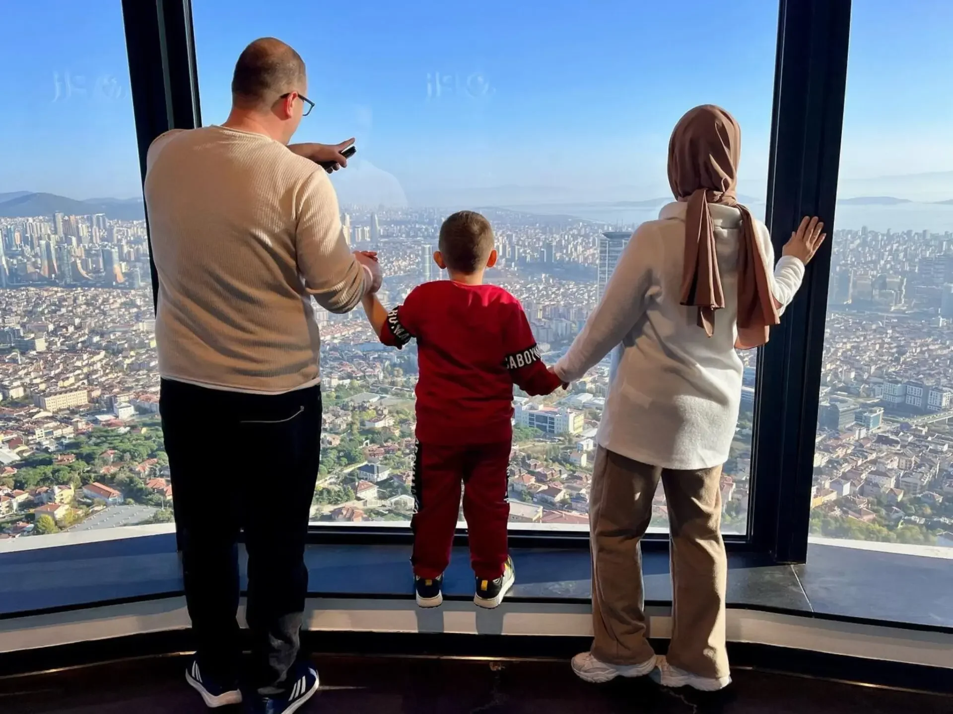 כרטיס כניסה למרפסת התצפית של מגדל צ'מליג'ה - Image 4