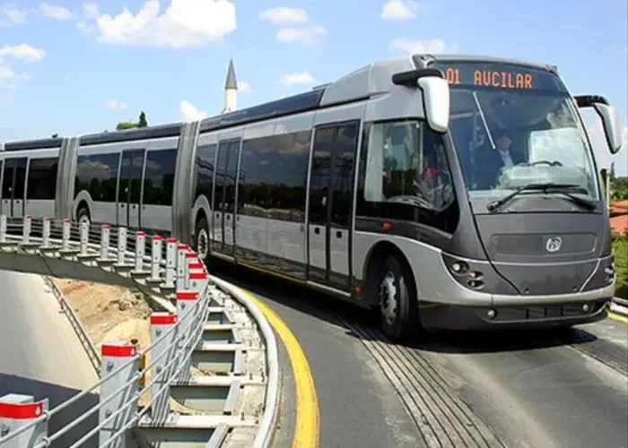 Nielimitowana karta turystyczna na transport publiczny w Stambule - Image 4