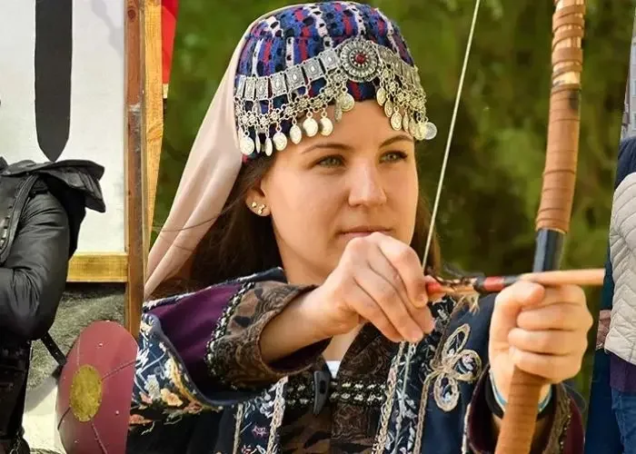 סיור מודרך באולפנים: Dirilis Ertugrul, Kurulus Osman ו‑Destan - Image 2