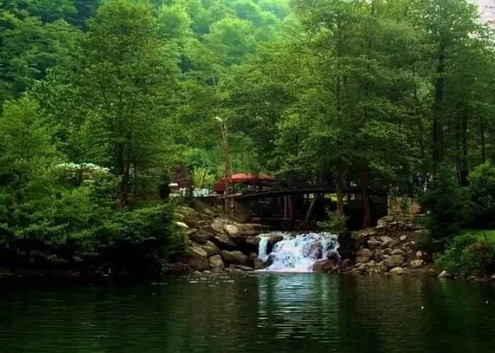 Wycieczka do Sapanca i Maşukiye z Istambułu z zakupami - Image 1