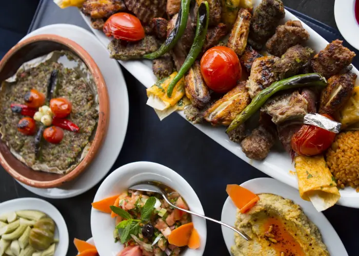 Restaurante cu Kebab și Carne