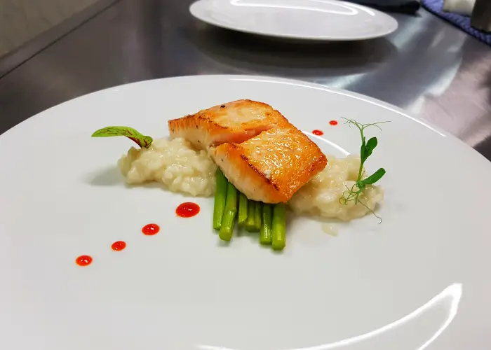 Luxury & Gourmet