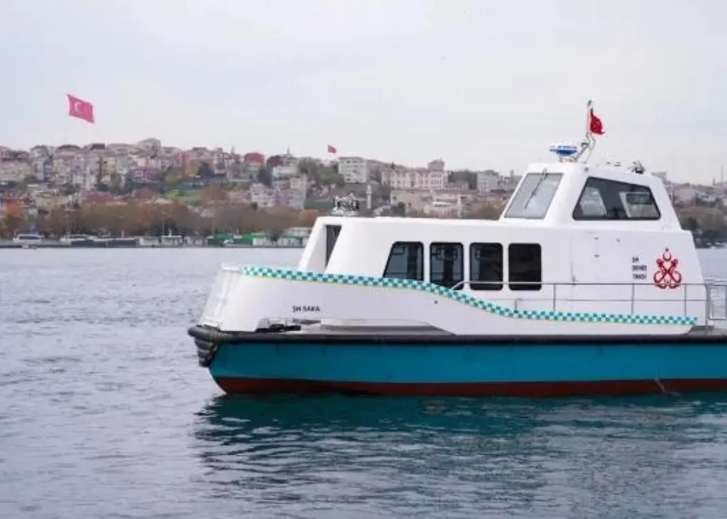Taxi pe mare