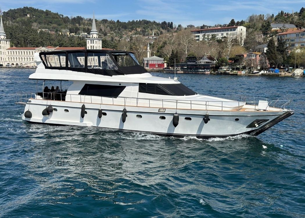 Istanbul Bosphorus Sunset Cruise with Wine on a Luxury Yacht - Lead