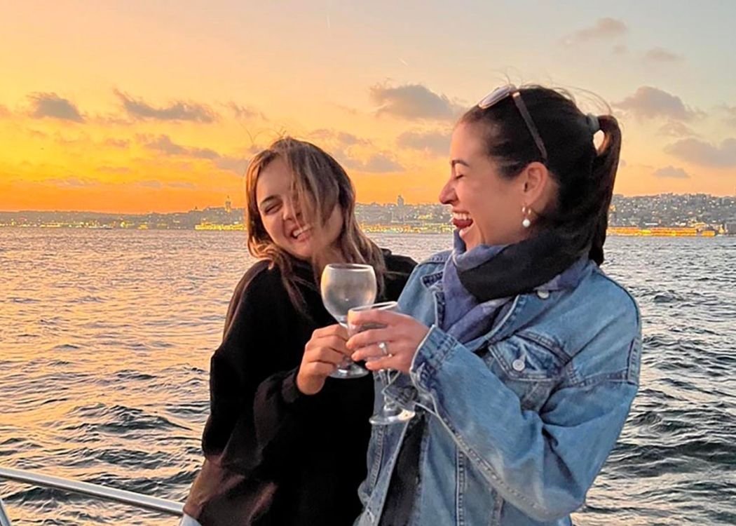 Istanbul Bosphorus Sunset Cruise with Wine on a Luxury Yacht