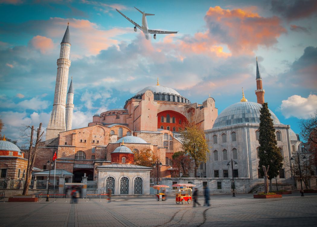 Istanbul for Architecture Lovers: A Smart Local Guide from Byzantine Domes to Ottoman Masterpieces