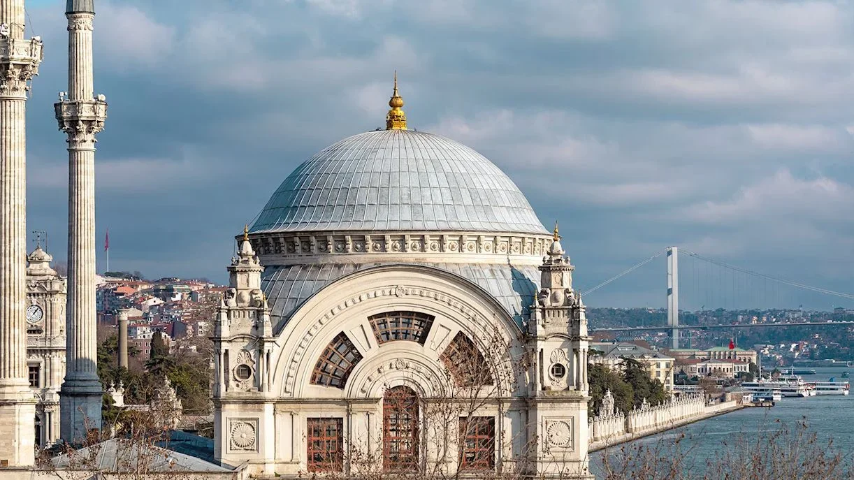 Dolmabahce Mosque Audio Guide - Image 3
