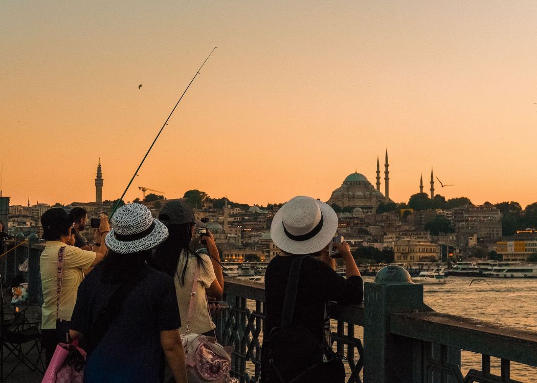 Istanbul for Anniversary Trips: Slow Breakfasts, Hidden Terraces, Golden Sunsets