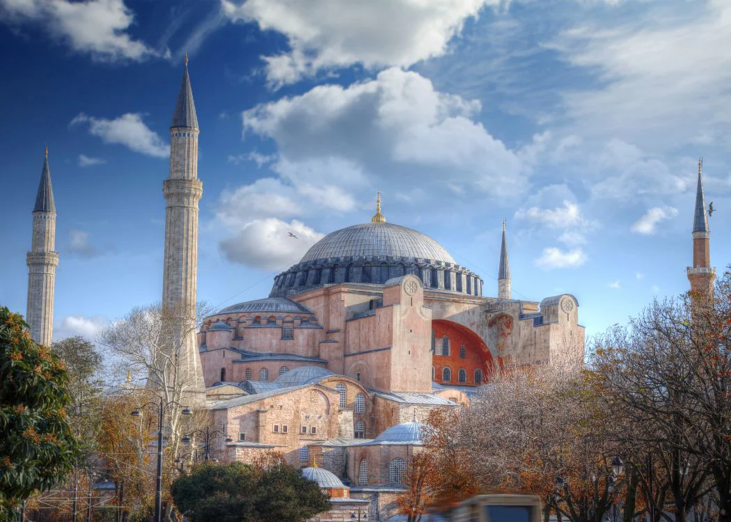 Hagia Sophia & Dolmabahce Palace Combo - Image 1