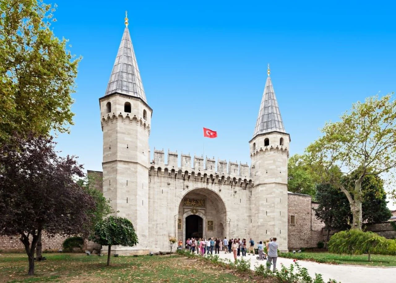 Topkapı Palace and Basilica Cistern Combo - Lead