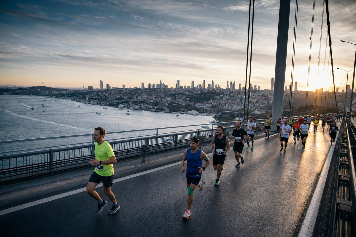 Istanbul Marathon: Route, Date, Registration, and Race-Weekend Tips