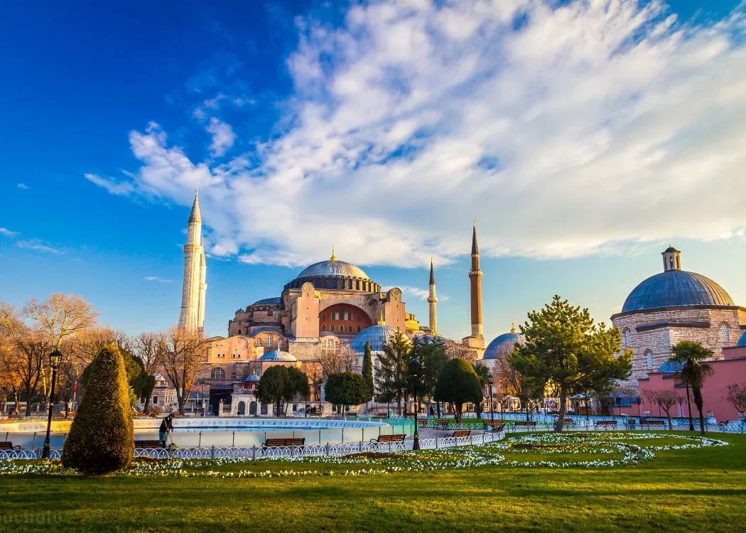 Hagia Sophia Ticket and Blue Mosque Combo - Image 1