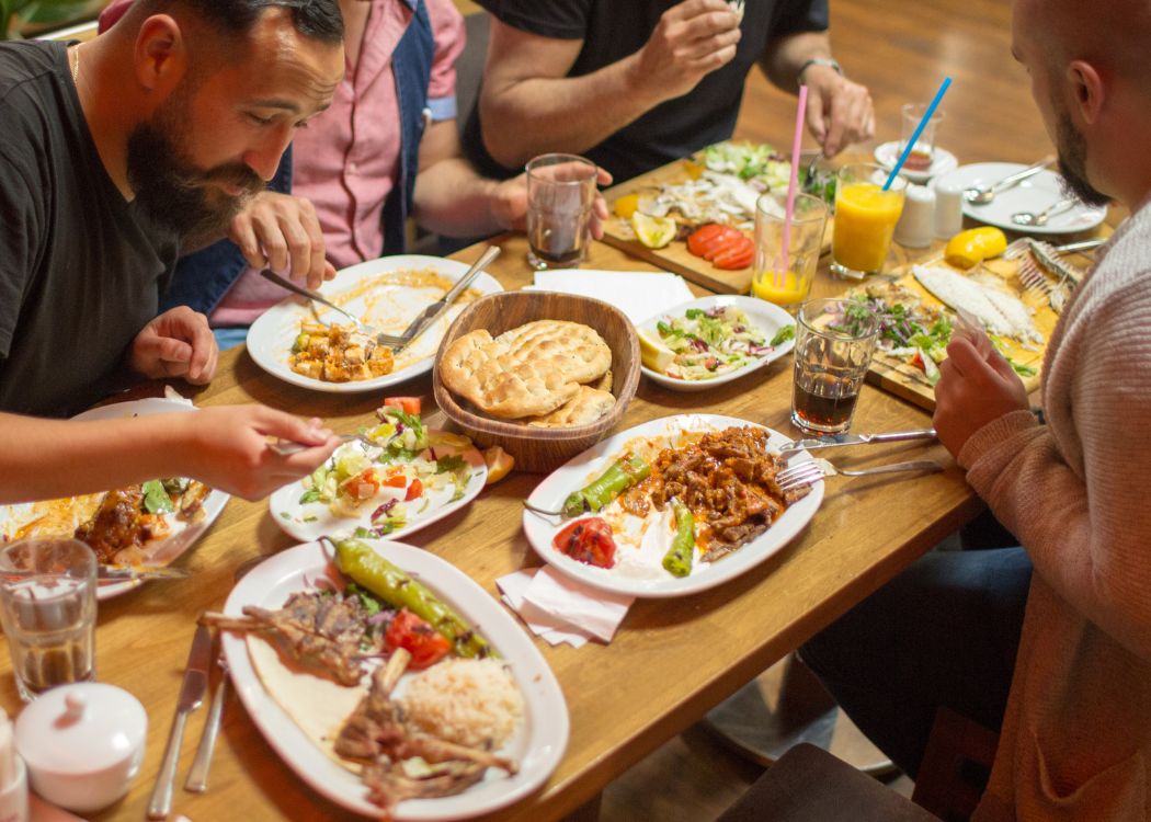 Ramadan in Istanbul: What Travelers Should Expect, Where to Go, and How to Experience It Respectfully