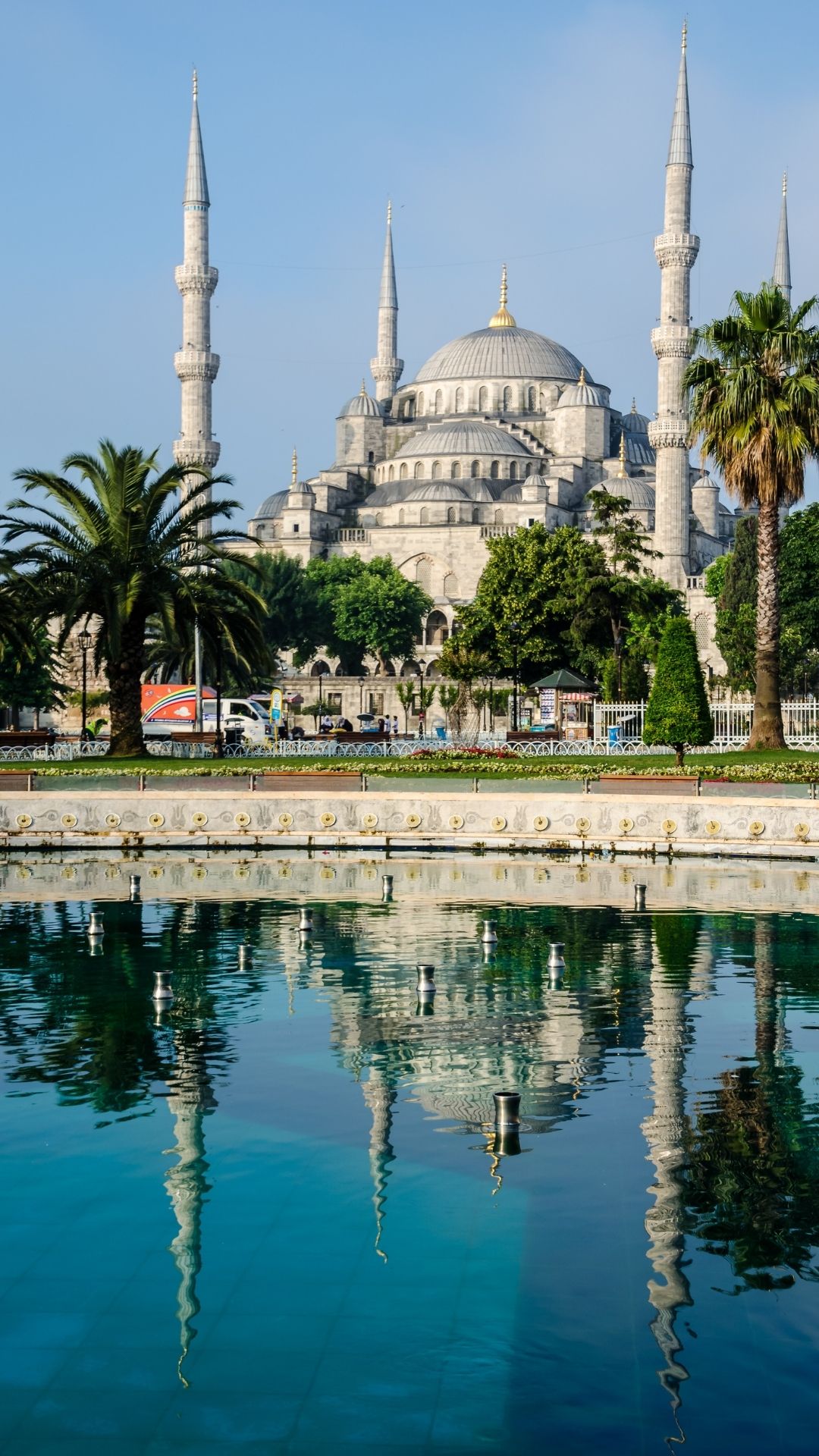 Topkapi Palace, Blue Mosque & Historic Peninsula Walking Tour Combo - Vertical