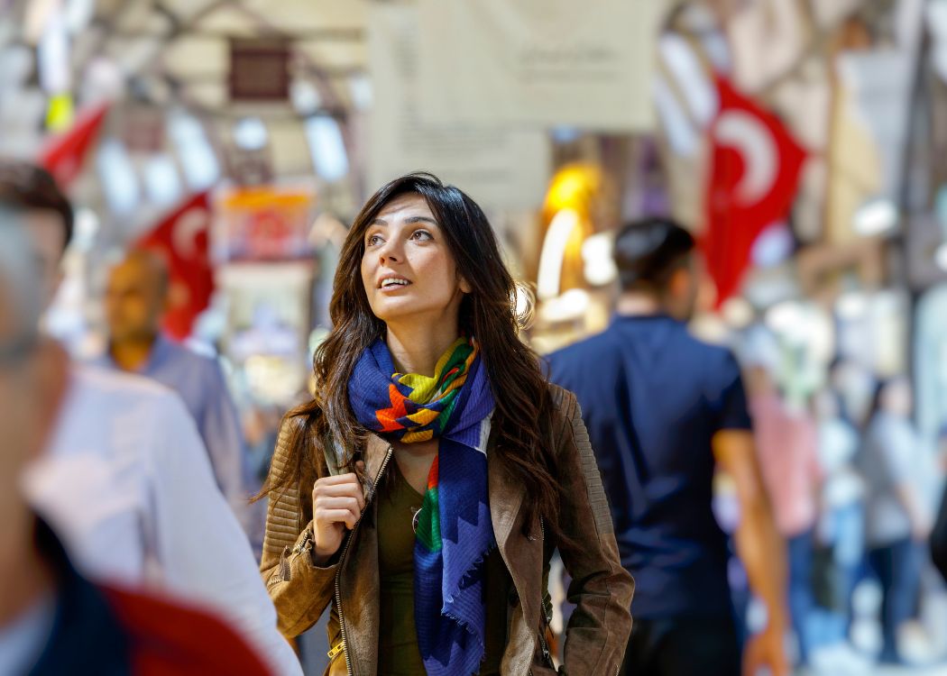 Grand Bazaar Shopping Guide: What to Buy & Bargaining Tips